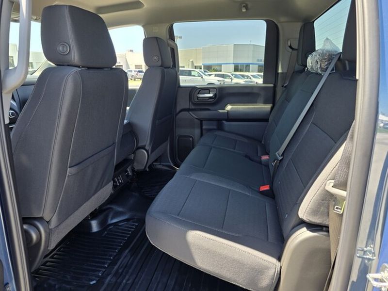 2026 GMC Sierra 2500HD Pro - Photo 9