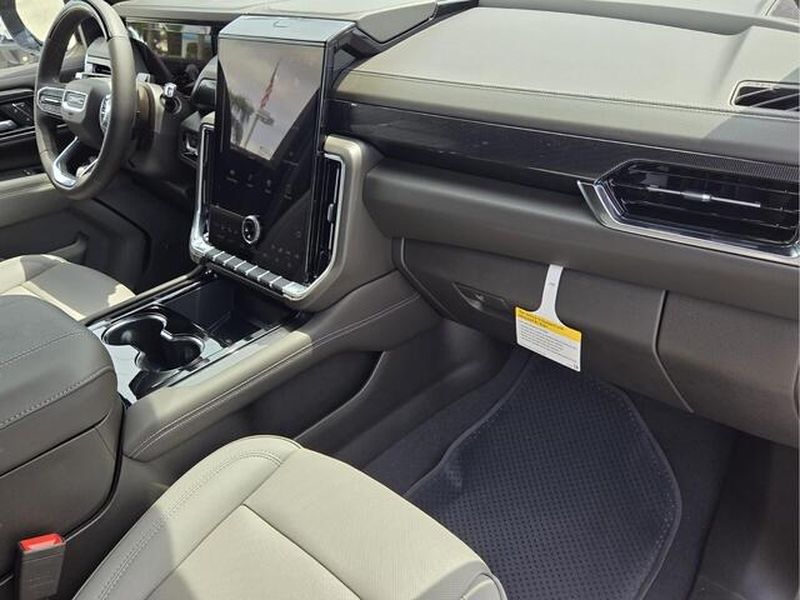 2026 GMC Yukon Elevation - Photo 20
