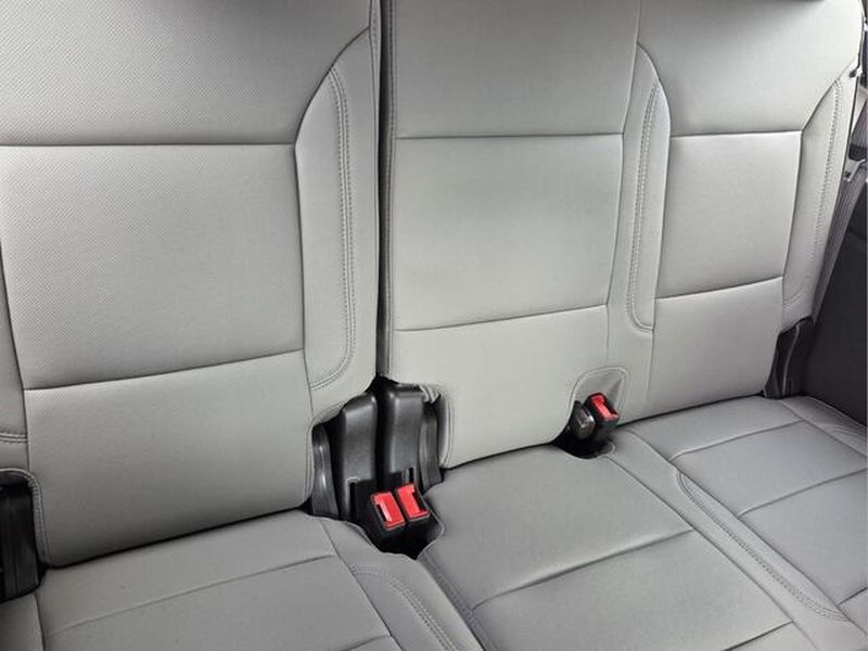 2026 GMC Yukon Elevation - Photo 18