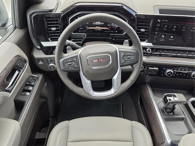 2026 GMC Sierra 1500 SLT - Photo 13