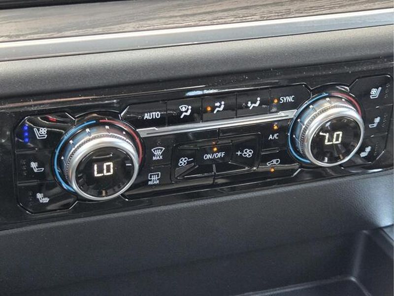 2026 GMC Sierra 1500 SLT - Photo 26