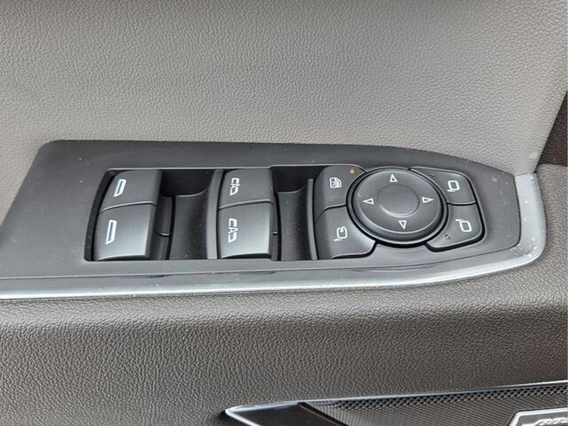 2026 GMC Sierra 1500 SLT - Photo 23