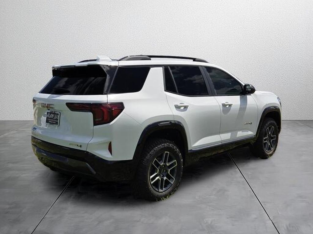 2027 GMC Terrain AT4 - Photo 6