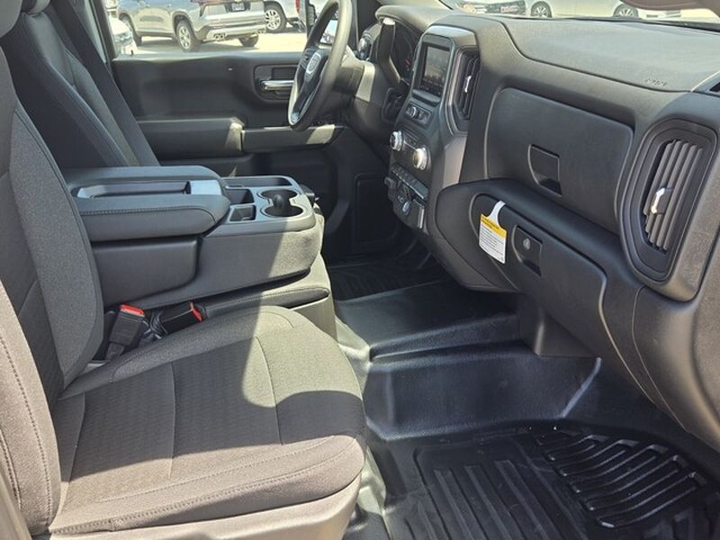 2026 GMC Sierra 2500HD Pro - Photo 13