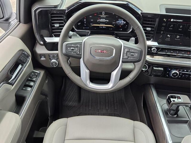 2026 GMC Sierra 1500 SLT - Photo 13