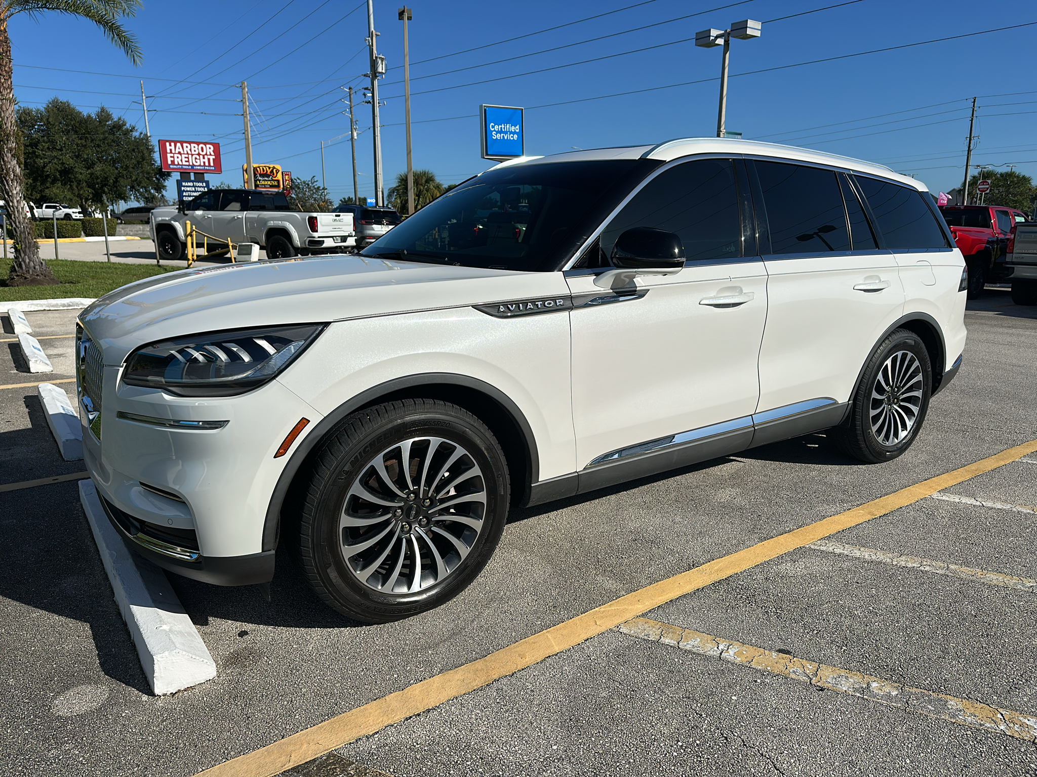2022 Lincoln Aviator