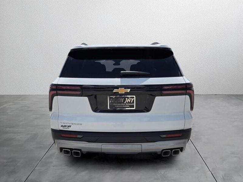 2026 Chevrolet Traverse LT - Photo 5