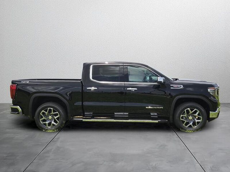 2026 GMC Sierra 1500 SLT - Photo 6