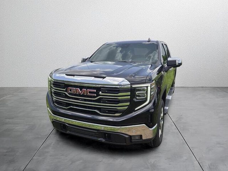 2026 GMC Sierra 1500 SLT - Photo 1