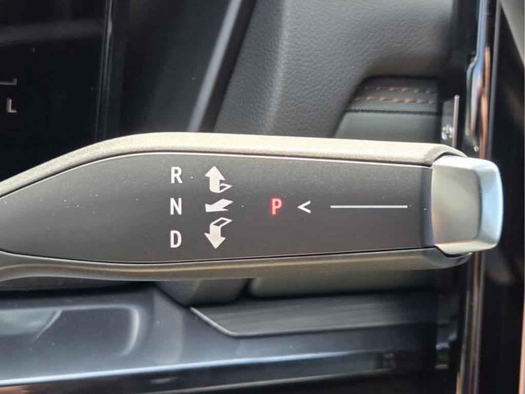 2027 GMC Terrain AT4 - Photo 27