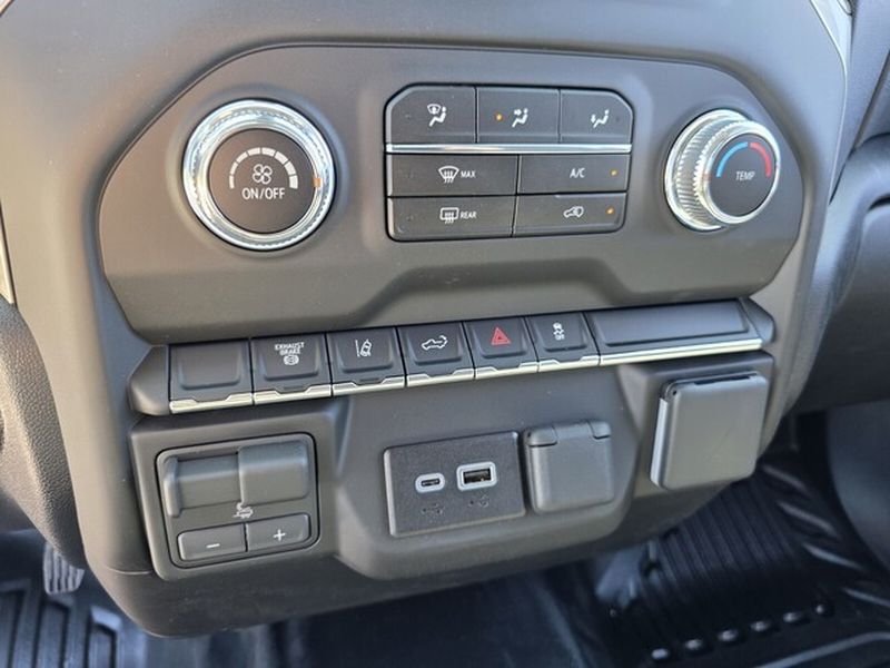 2026 GMC Sierra 2500HD Pro - Photo 19
