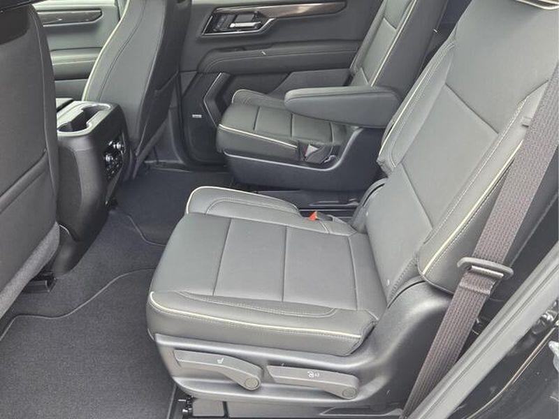 2026 GMC Yukon Elevation - Photo 11