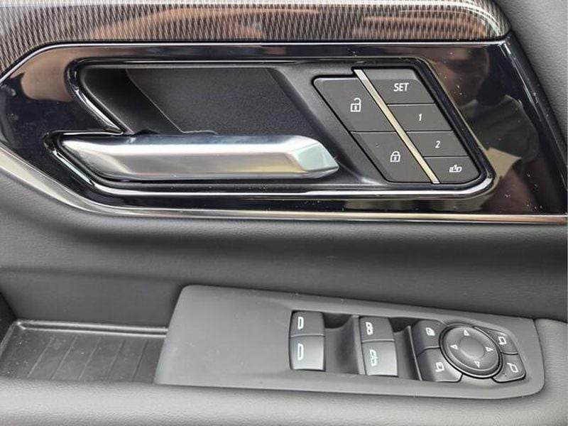2026 GMC Yukon Elevation - Photo 21