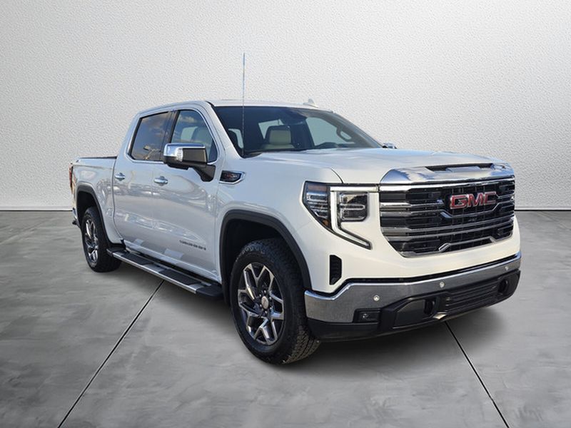 2026 GMC Sierra 1500 SLT - Photo 6