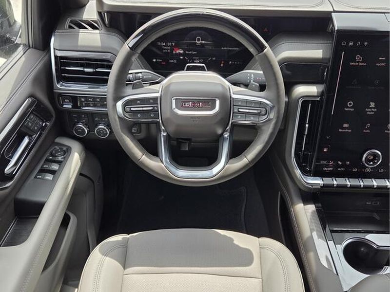 2026 GMC Yukon Elevation - Photo 14