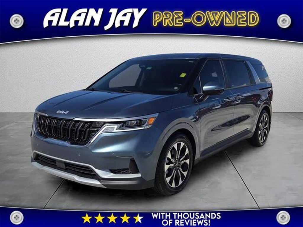 Used 2023 Kia Carnival MPV EX Minivan