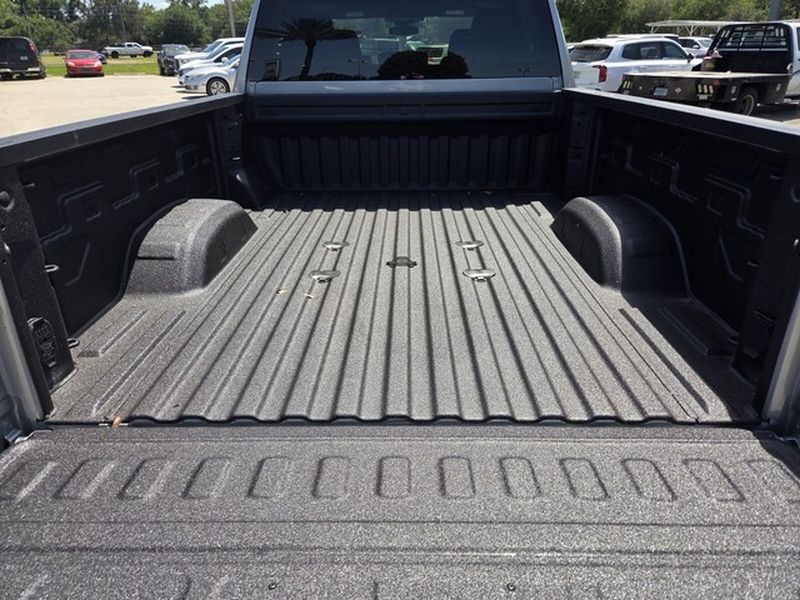 2026 GMC Sierra 2500HD Pro - Photo 11
