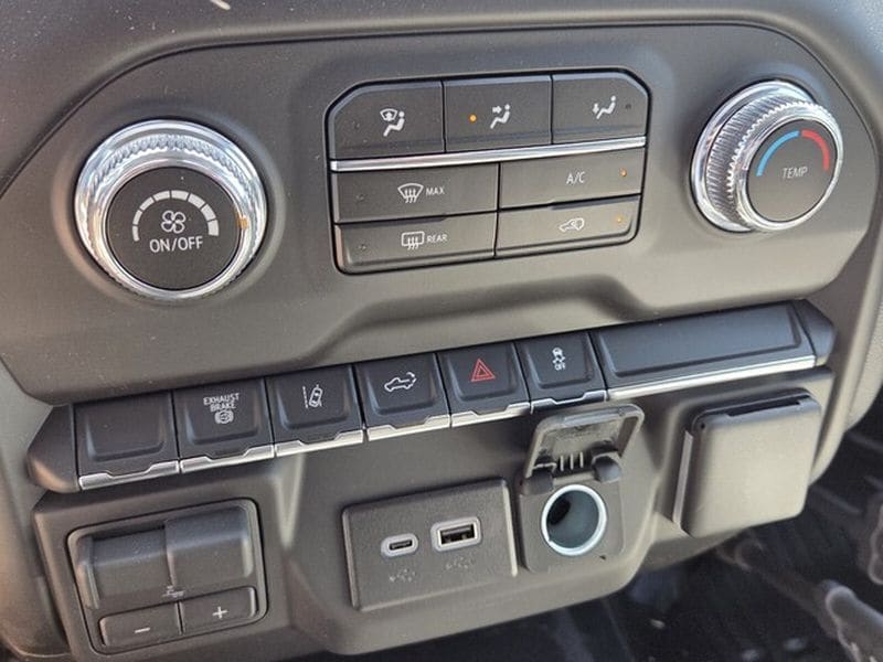 2026 GMC Sierra 2500HD Pro - Photo 17