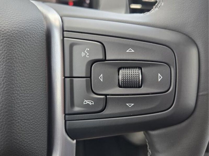 2026 GMC Sierra 1500 SLT - Photo 32