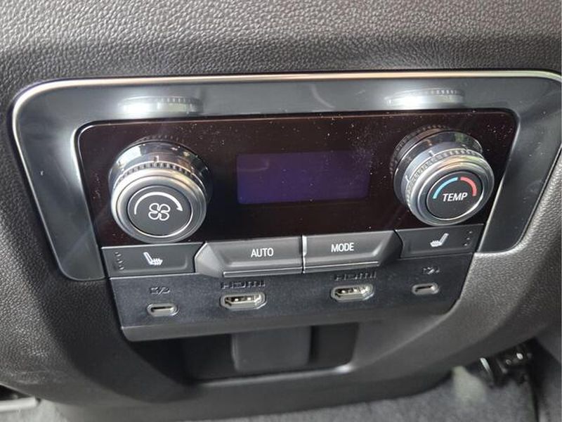 2026 GMC Yukon Elevation - Photo 12