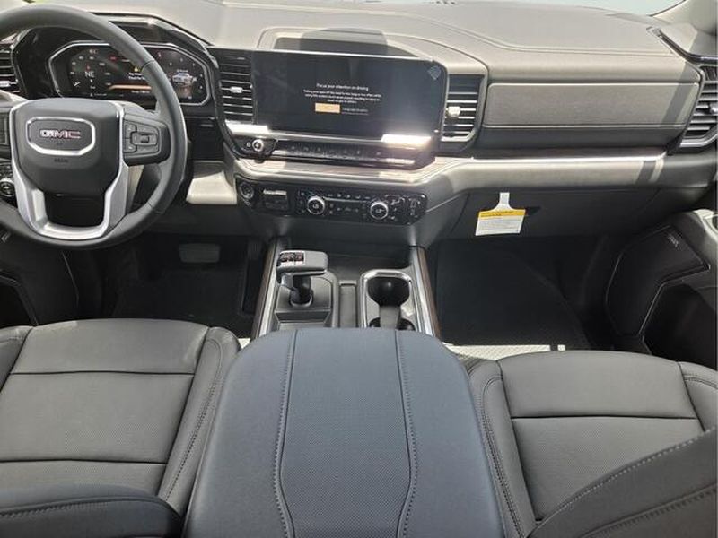 2026 GMC Sierra 1500 SLT - Photo 15