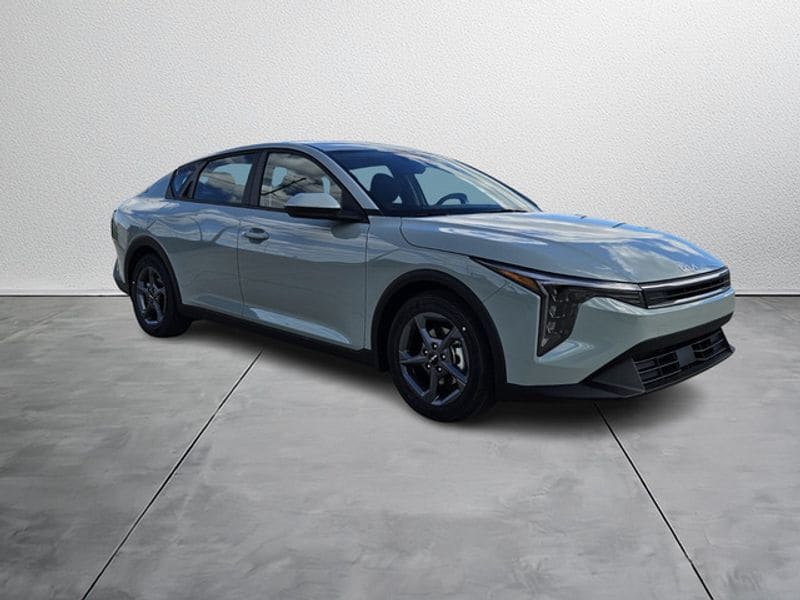 2025 Kia K4 Sedan 