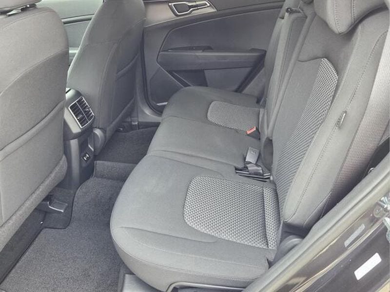 2026 Kia Sportage LX - Photo 13