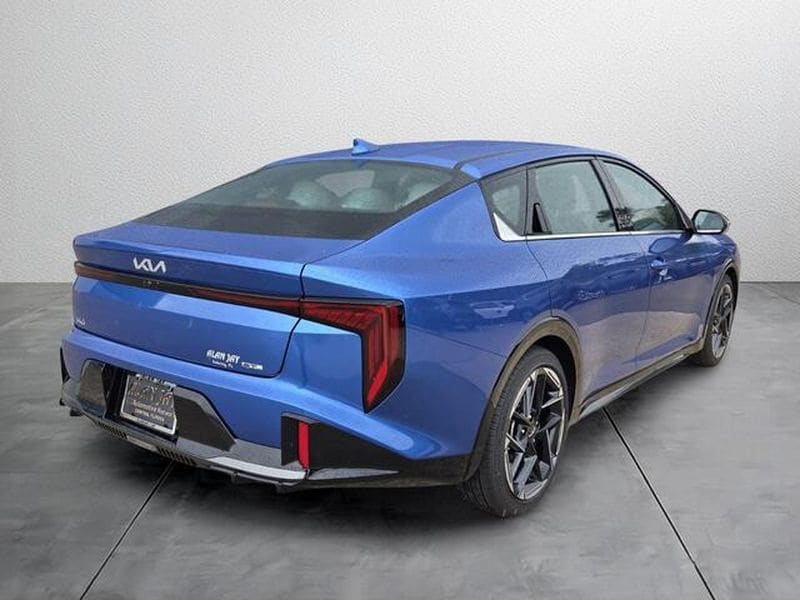 2026 Kia K4 GT-Line - Photo 7
