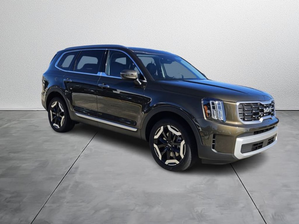 New 2025 Kia Telluride S Sport Utility