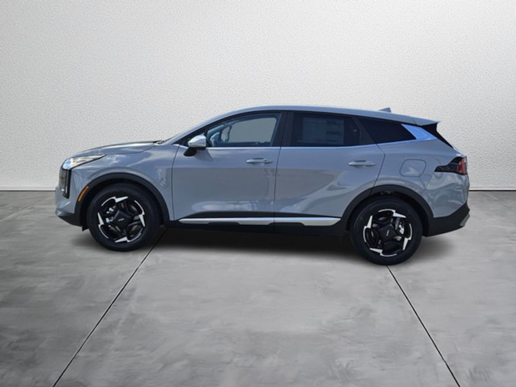 New 2026 Kia Sportage EX Sport Utility