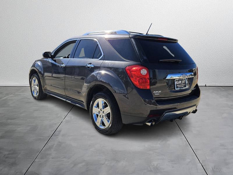 2014 Chevrolet Equinox LTZ photo 3