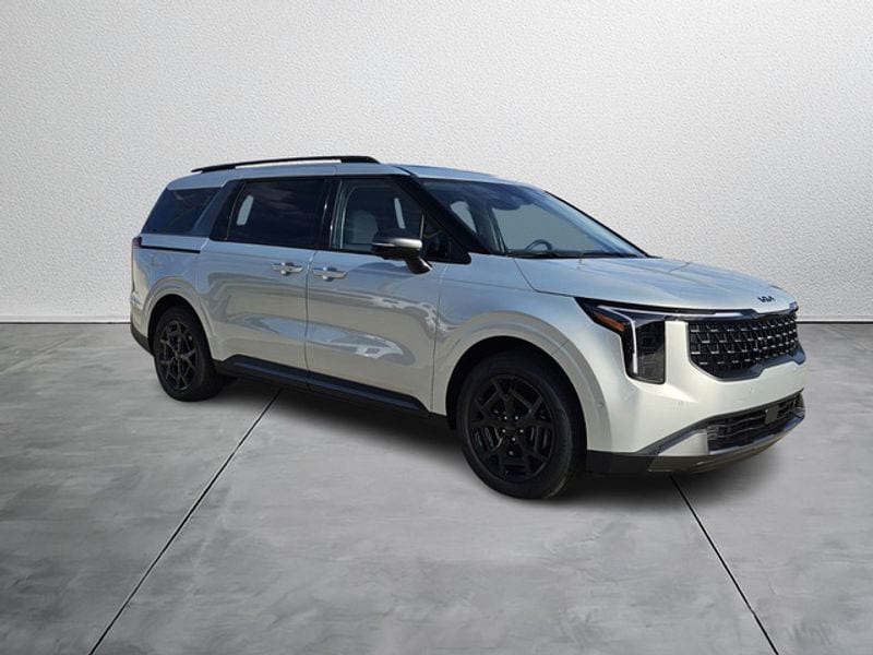 2026 Kia Carnival SX Prestige's photo