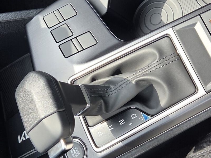 2026 Kia Sportage LX - Photo 25