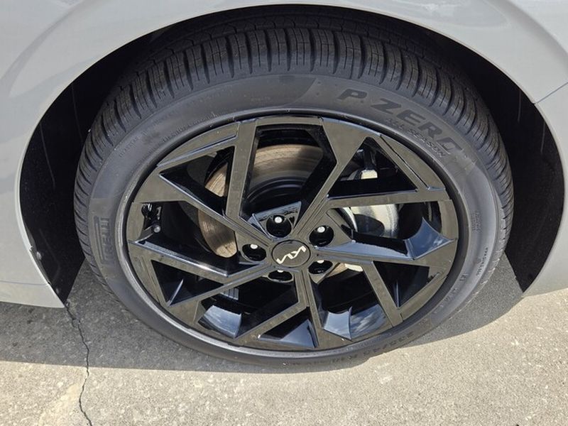 2026 Kia K5 GT-Line - Photo 17