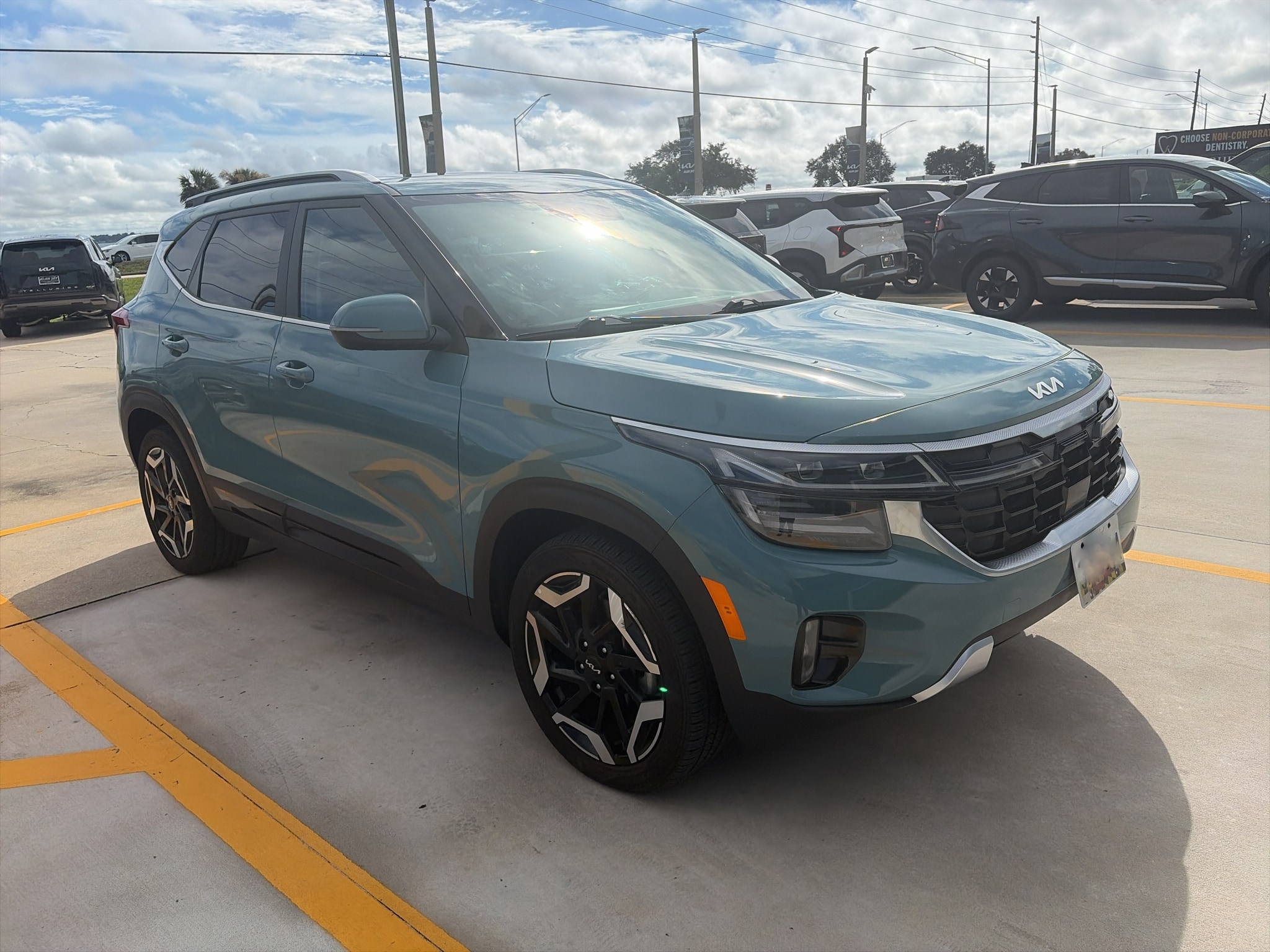 2024 Kia Seltos Sport Utility 