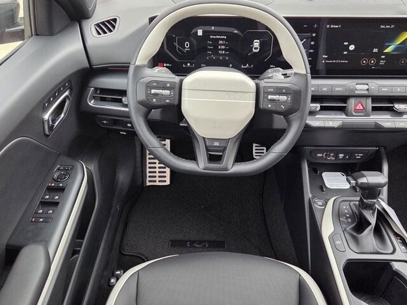2026 Kia K4 GT-Line Turbo - Photo 10