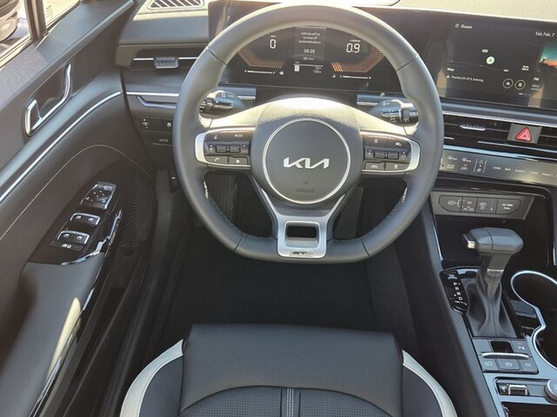 2026 Kia K5 GT-Line - Photo 10