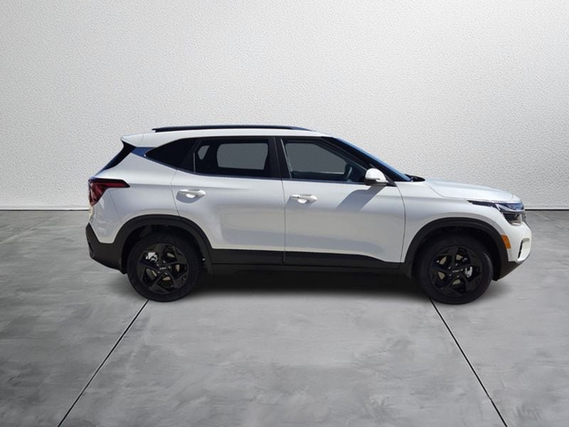 2026 Kia Seltos EX - Photo 6