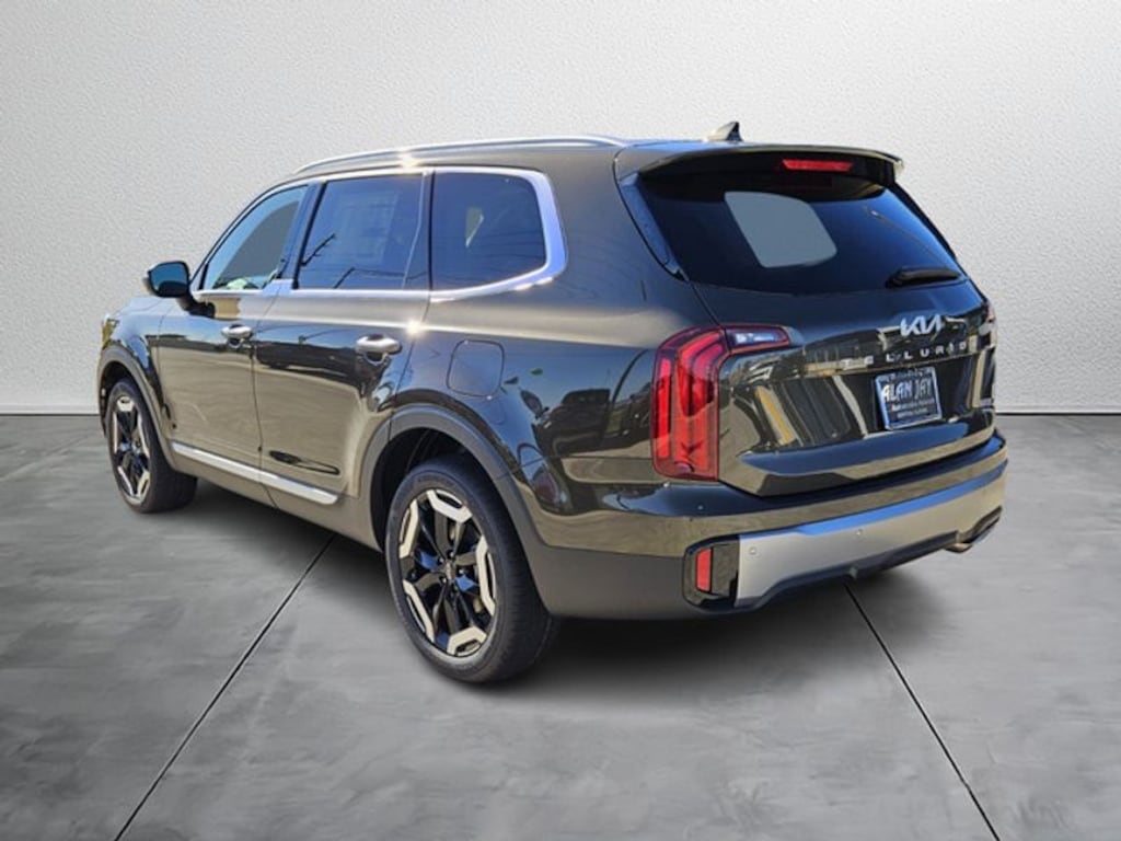 New 2025 Kia Telluride S Sport Utility