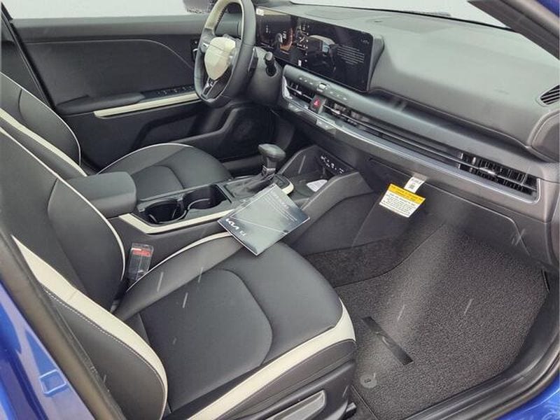 2026 Kia K4 GT-Line - Photo 17