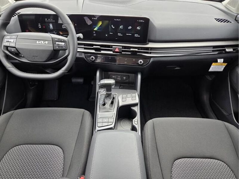 2026 Kia Sportage LX - Photo 16