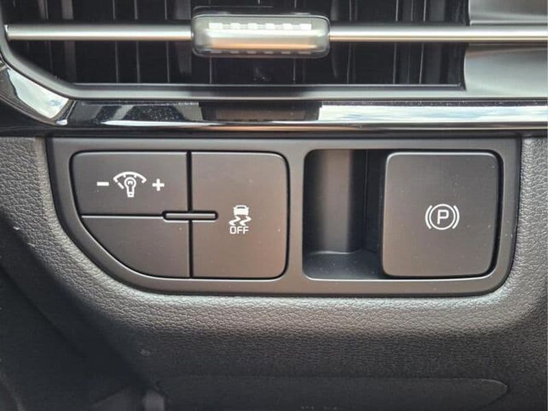 2026 Kia Sportage LX - Photo 30