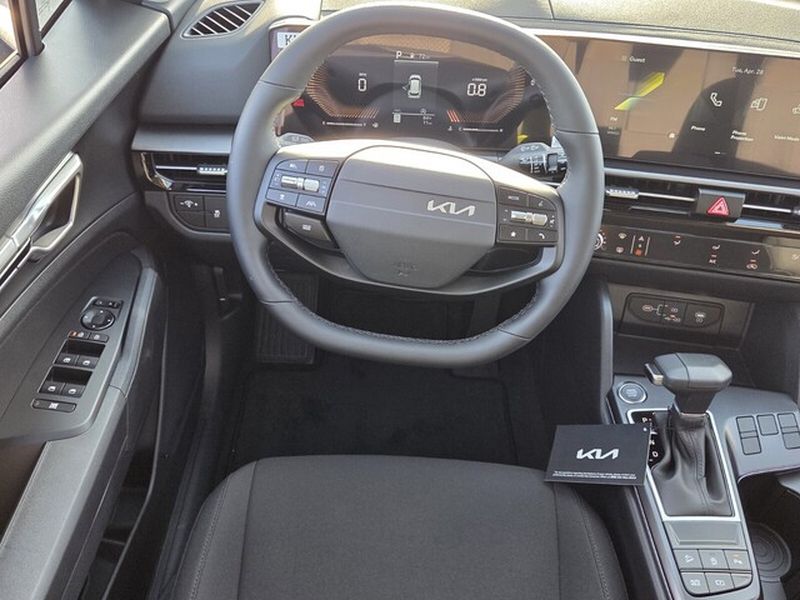 2026 Kia Sportage LX - Photo 10