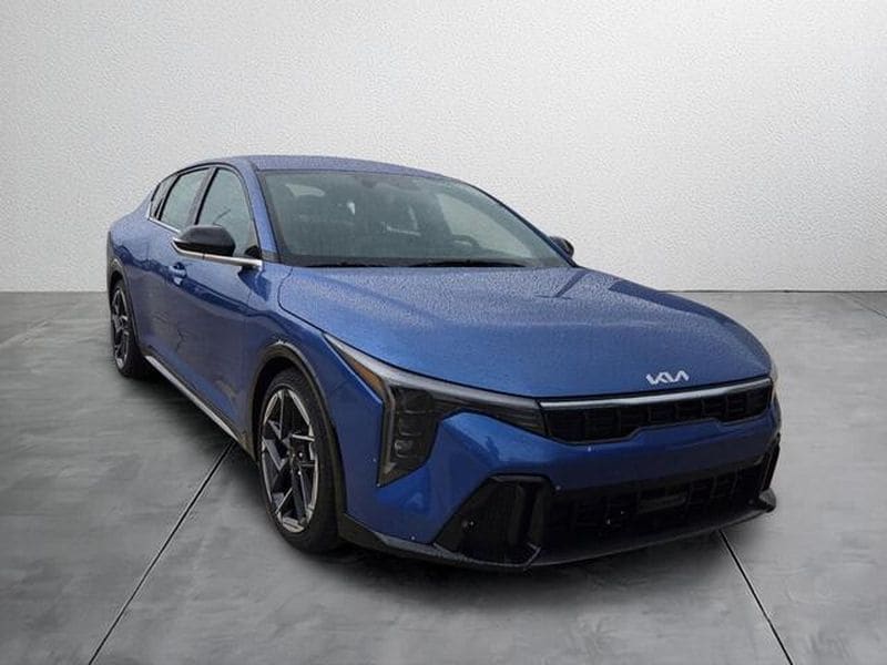 2026 Kia K4 GT-Line - Photo 9