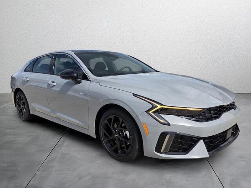 2026 Kia K5 GT-Line - Photo 8