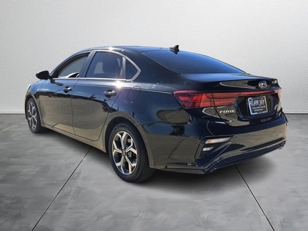Certified 2021 Kia Forte LXS Sedan