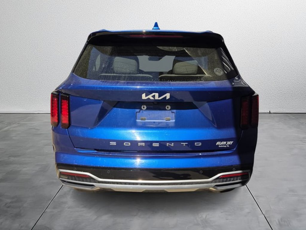 Used 2022 Kia Sorento EX Sport Utility
