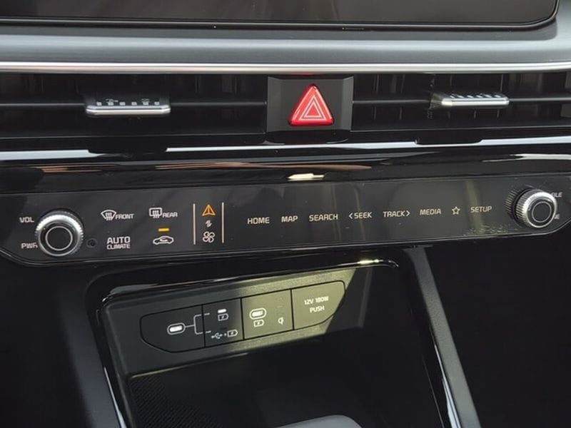 2026 Kia K5 GT - Photo 21