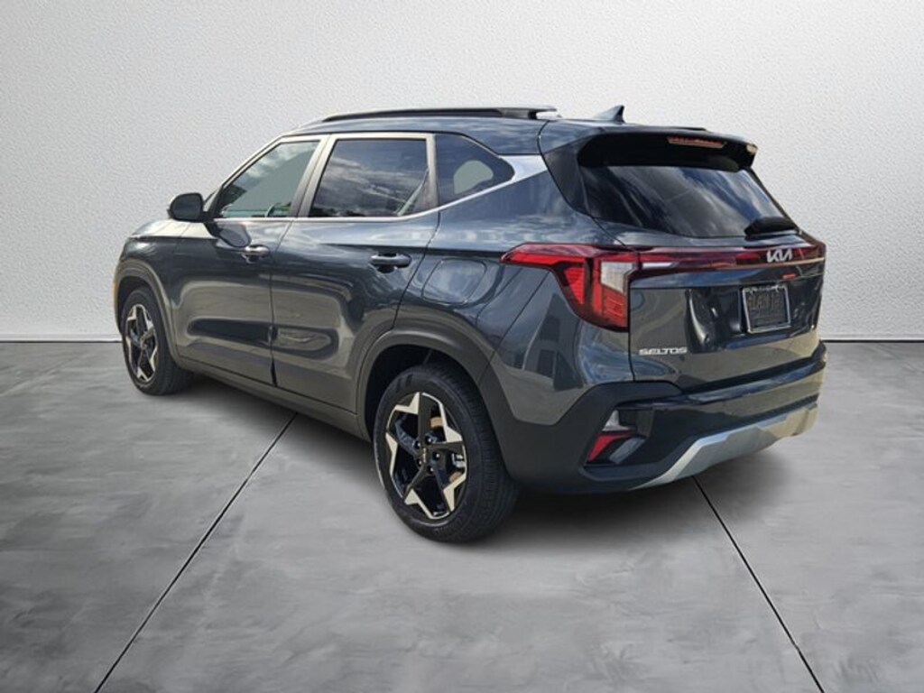 New 2026 Kia Seltos EX Sport Utility