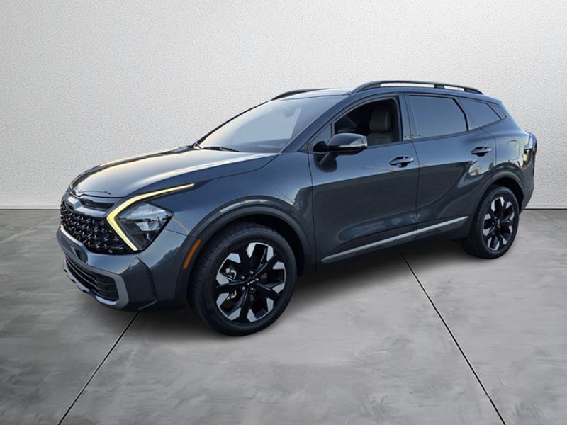2023 Kia Sportage X-Line photo 2